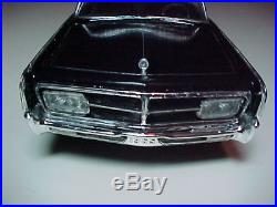 1965 Chrysler Imperial 2 Door PRO BUILT Model Car Resin RARE Scaled in 1/25