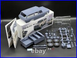 1/25 1972 International Harvester Travelall 4th Gen Resin Model Kit with Engine