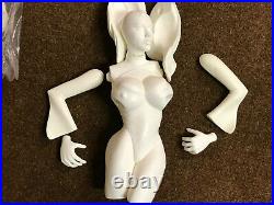 1/6 Sexy FIGURALIA CYNTHIA VAMPIRELLA WITH SKULLS Resin Model Kit