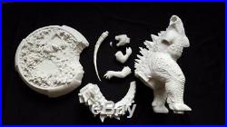 24 inches godzilla Stand on Base Hobby Model Resin Kit Garage Cast unpainted