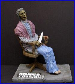 Alfred Hitchcock Psycho Mummified Mother Bates Rare Resin Model M&M Kit