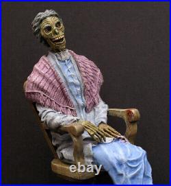 Alfred Hitchcock Psycho Mummified Mother Bates Rare Resin Model M&M Kit