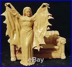 Aurora Munsters Living Room Scale Lily Eddie and woof woof Resin kit model