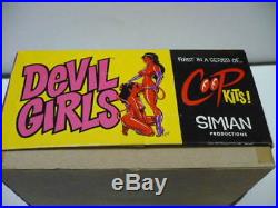 COOP DEVIL GIRLS 1/16 SCALE RESIN MODEL KIT by SIMIAN PRODUCTIONS