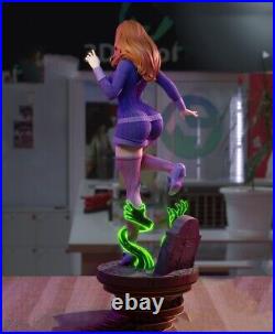 Daphne +NSFW Painted 1/4 3D Printed 12K Figure Statue Resin Model Kit
