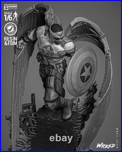 Falcon Resin Sculpture Statue Model Kit Unpainted/Unassembled