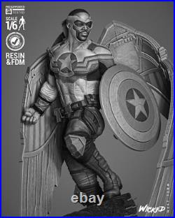 Falcon Resin Sculpture Statue Model Kit Unpainted/Unassembled