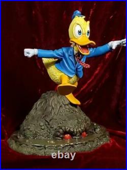 Howard Duck Resin Model Kit w Man Thing Base. (original cast)