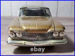 JoHan 1960 Plymouth Fury Station Wagon 125 Built Resin Model Car Kit Modelhaus