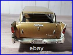 JoHan 1960 Plymouth Fury Station Wagon 125 Built Resin Model Car Kit Modelhaus