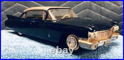 Johan 1960 Cadillac Fleetwood 4 Door Hardtop built screw bottom model