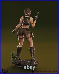 Lara Croft (1) Unpainted 1/4 resin model kit and base abe