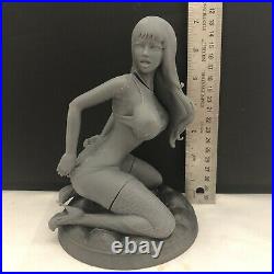 Mary Jane -Sexy Female resin model kit 1/6 Scale