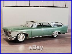 Modelhaus 1960 Plymouth Fury Station Wagon 125 Built Resin Model Car Kit Jo-Han