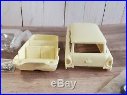 Modelhaus 1961 Ford Falcon Station Wagon 125 Scale Deluxe Resin Model Car Kit