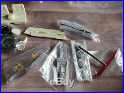 Modelhaus 1972 Ford LTD. Brougham 2-Door 125 Scale Resin Model'72 Car Kit