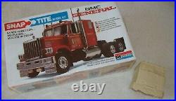 Monogram 132 Snap-Tite GMC General (sealed) with 132 Resin Crackerbox COE cab