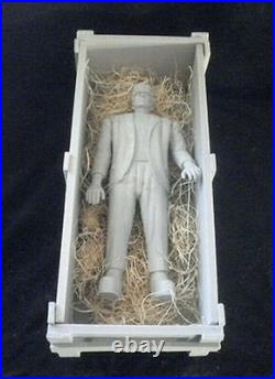 Monster Scenes Scale McDougals Frankenstein Crate Scene Model Kit 051BL05