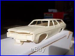 Nice 1/25 1969 Chevy Caprice Station Wagon Un Built Resin Kit