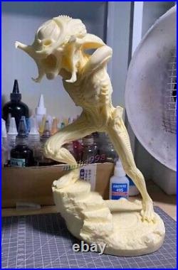 Predalien Resin GK Model Kit Unpainted Unassembled Figure Garage Kit