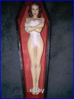 Rare one of kind prototype Dracula's Bride lucy resin model kit Nude