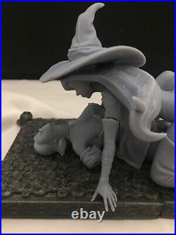 Sexy Dorothy And The Witch -Wizard Of Oz Resin Model Diorama
