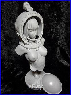 Sexy Girl COSMOS Bust Astronaut Figure Model Resin Kit Unpainted Assembly Hobby