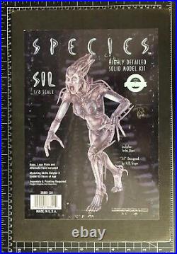 Species SIL by Horizon Highly detailed 1/6 scale solid model kit #38801 NEW 1995