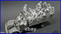 Unpainted 1/35 16pcs German Soldiers Surrender WW2 Resin Figure Model Kit-No Car