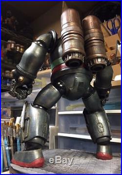Unpainted Tetsujin 28, resin model kit, robot, WF2015