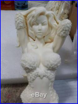 Unpainted poison ivy 1/4, resin model kit, exclusive