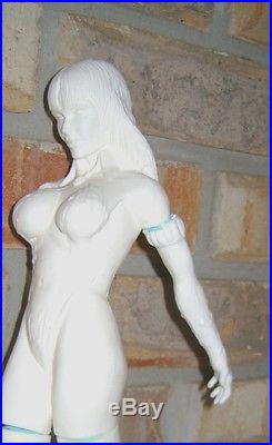 VAMPIRELLA BLOOD BECKONING 1/5 scale model figure resin casting