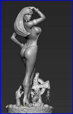 Vampirella Graveyard 16 Resin Model Kit. New From Solarflare Prod. & R. A. W