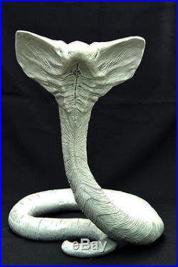 Xenocobra Alien Snake Prometheus 2014 1/1 Unpainted Prop Figure Resin Model Kit